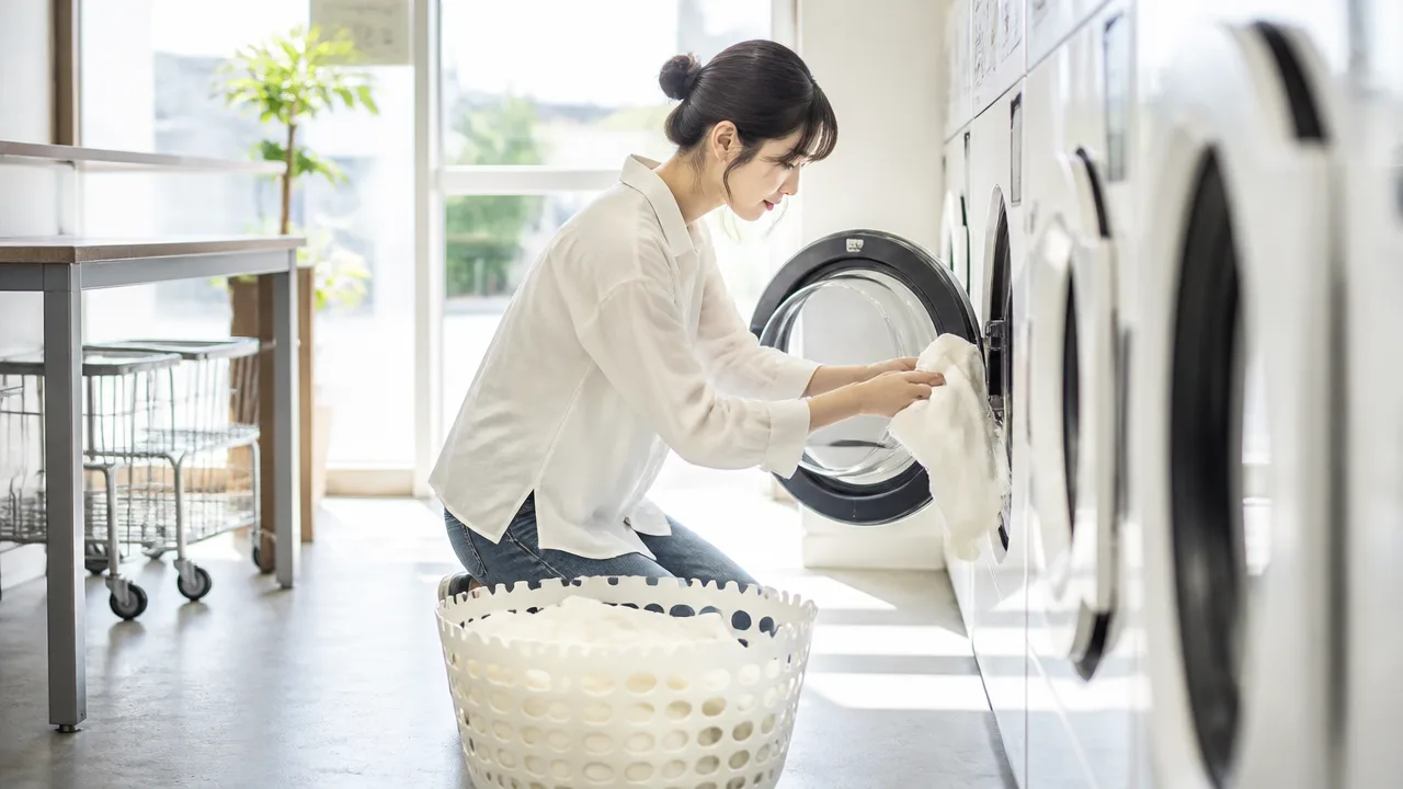コインランドリーで洗濯中に外出しても大丈夫？戻る時間と注意点